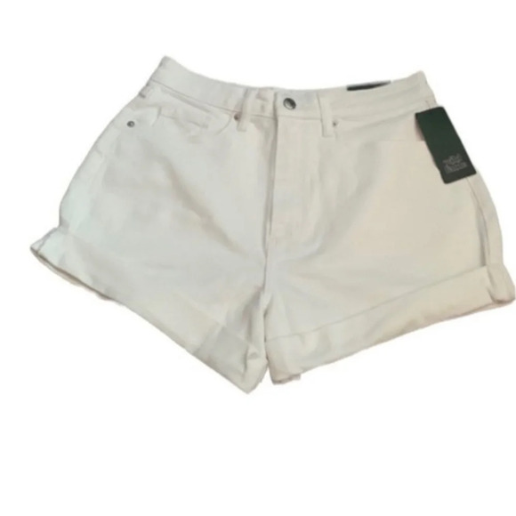 shorts - Picture 1 of 7